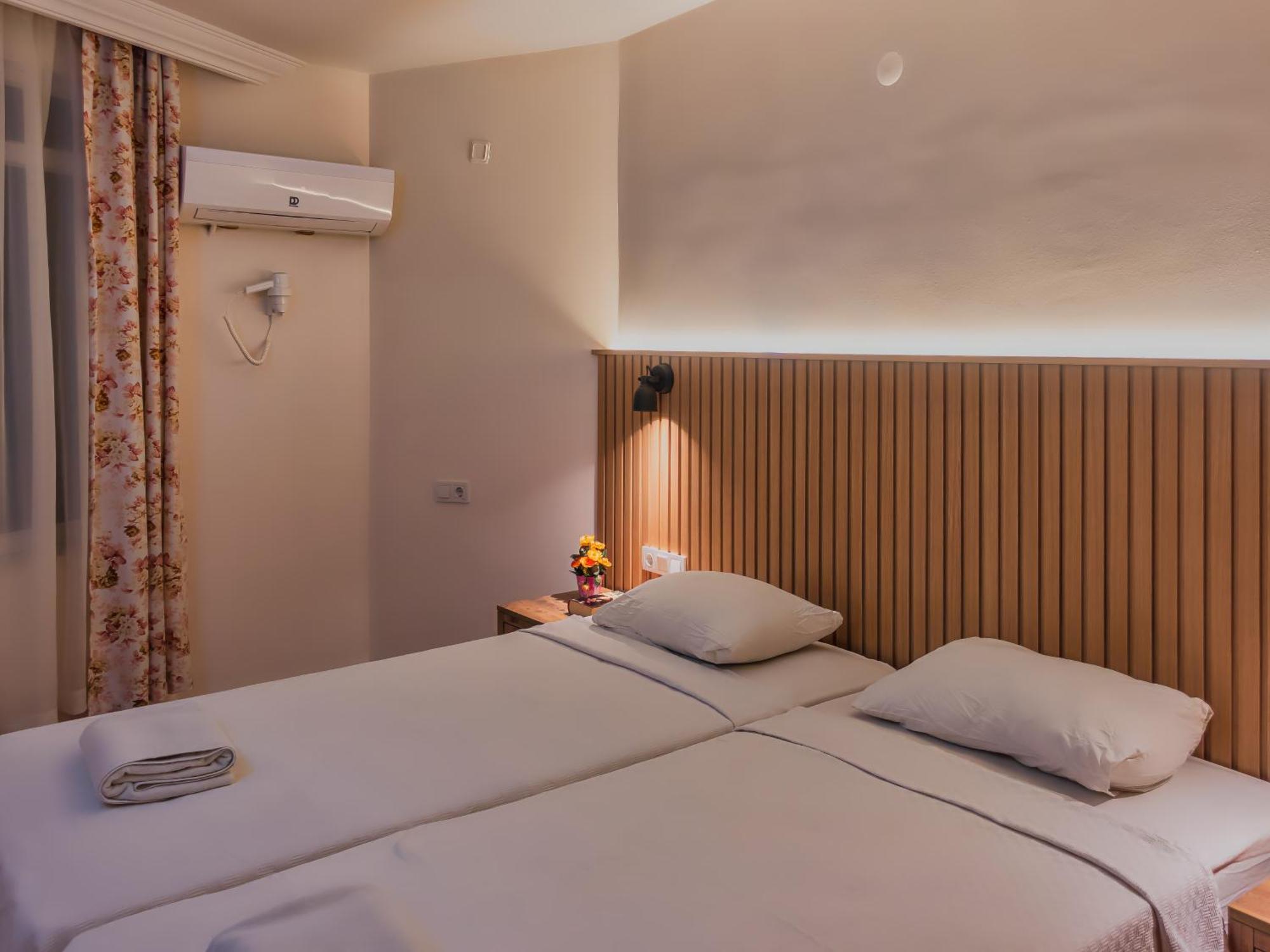 Bella Rose Apart Hotel, 阿拉尼亚 外观 照片