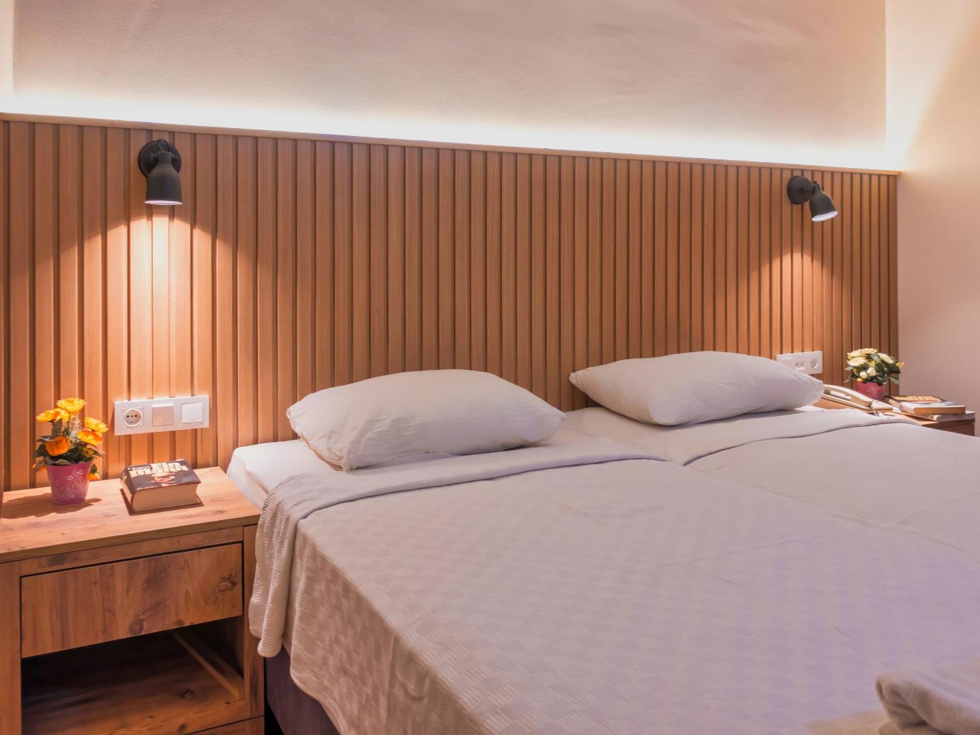 Bella Rose Apart Hotel, 阿拉尼亚 外观 照片