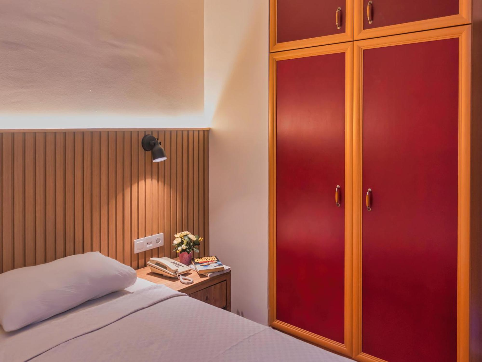 Bella Rose Apart Hotel, 阿拉尼亚 外观 照片
