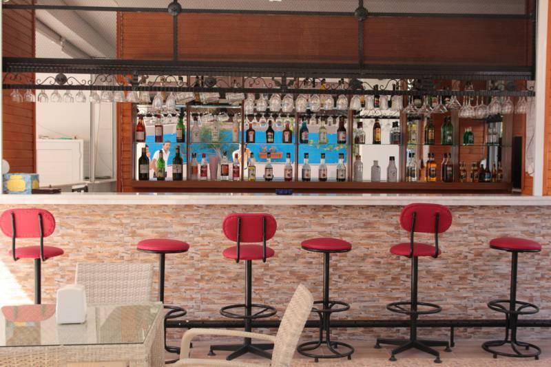 Bella Rose Apart Hotel, 阿拉尼亚 外观 照片